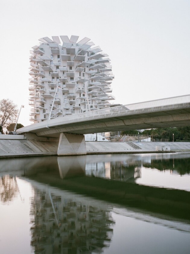The L'Arbre Blanc tower is intended as a homage to the Montpellier tradition of “living outside”