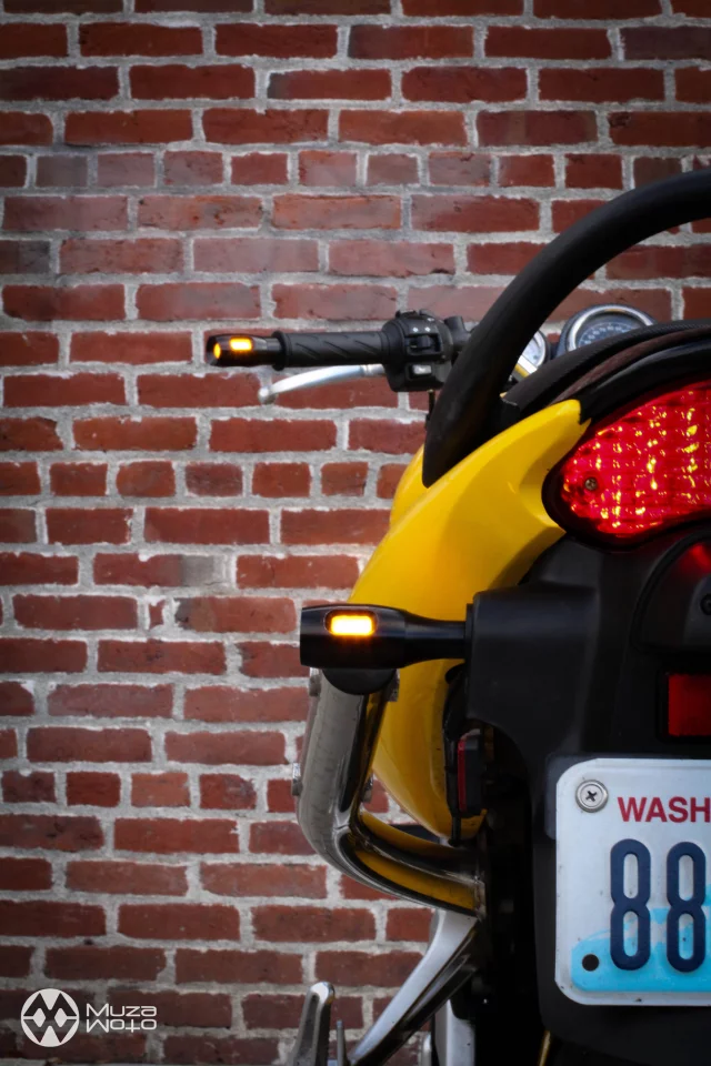 The equally stylish Bolt-On MuzaMoto signals are intended to replace existing bolt-on factory signals