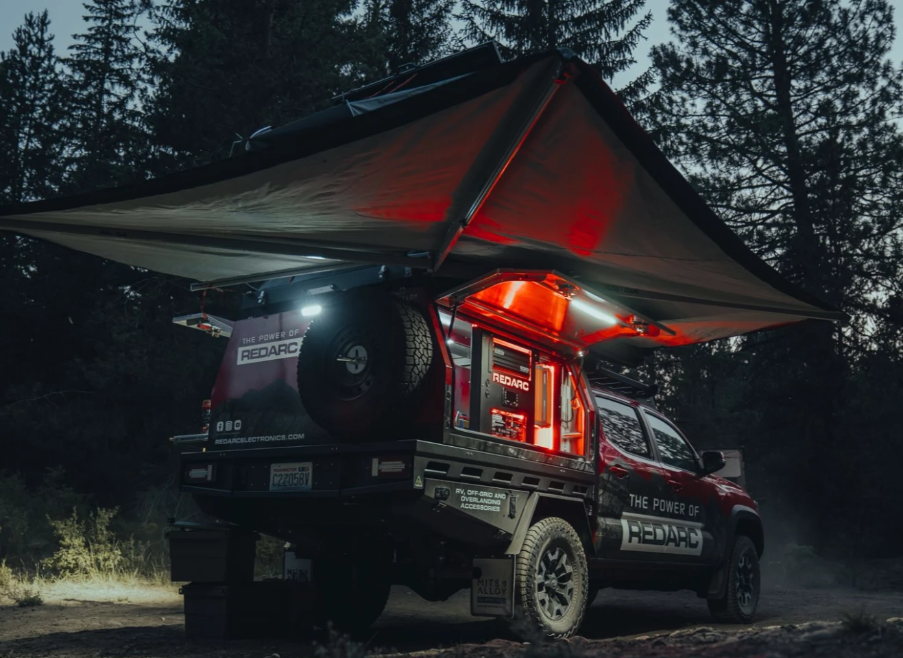 The 270-degree Alu-Cab awning provides shade