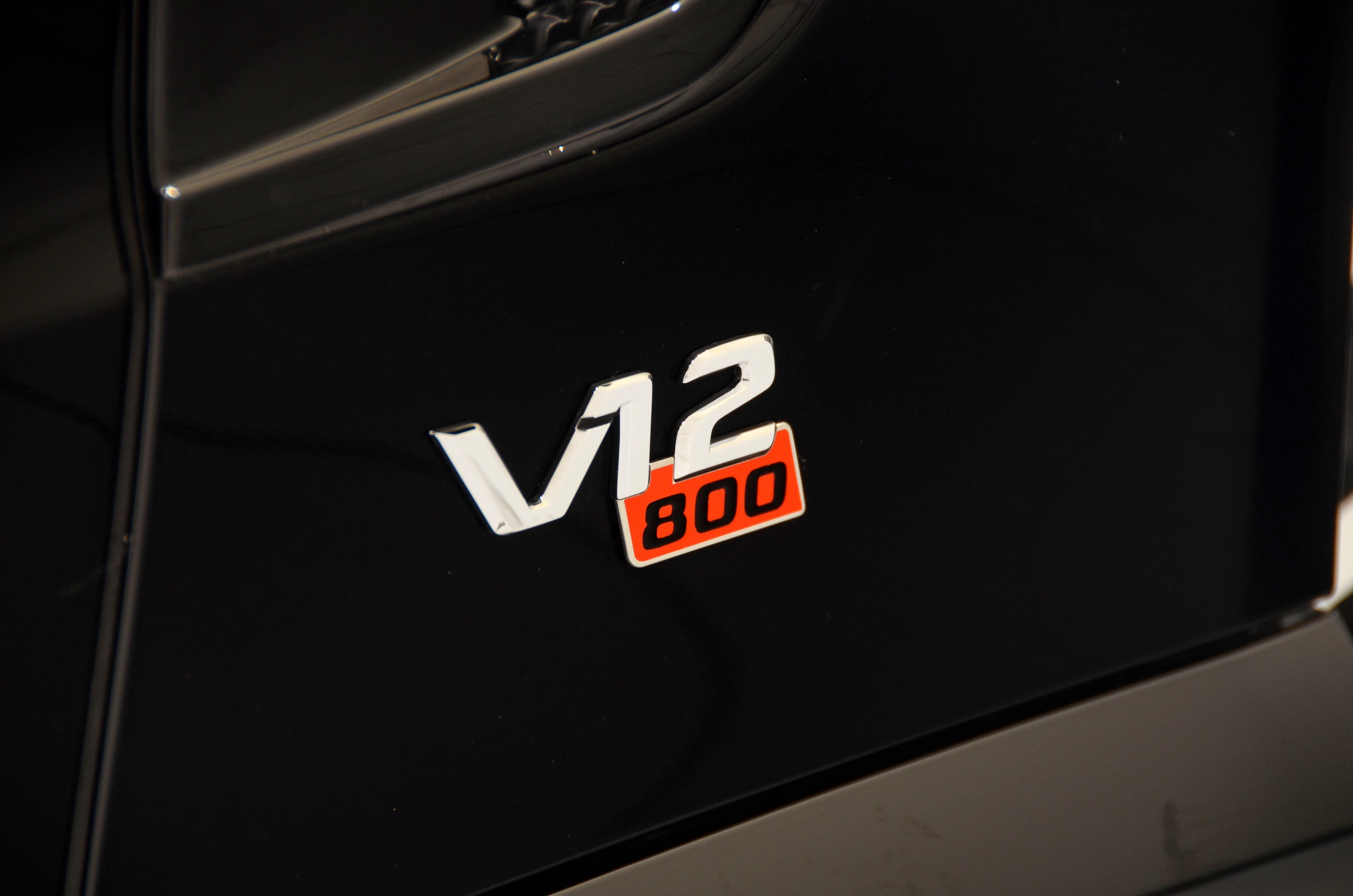 The Brabus-inspired powerplant delivers 66.666 horsepower per cylinder ... and there's 12 of them
