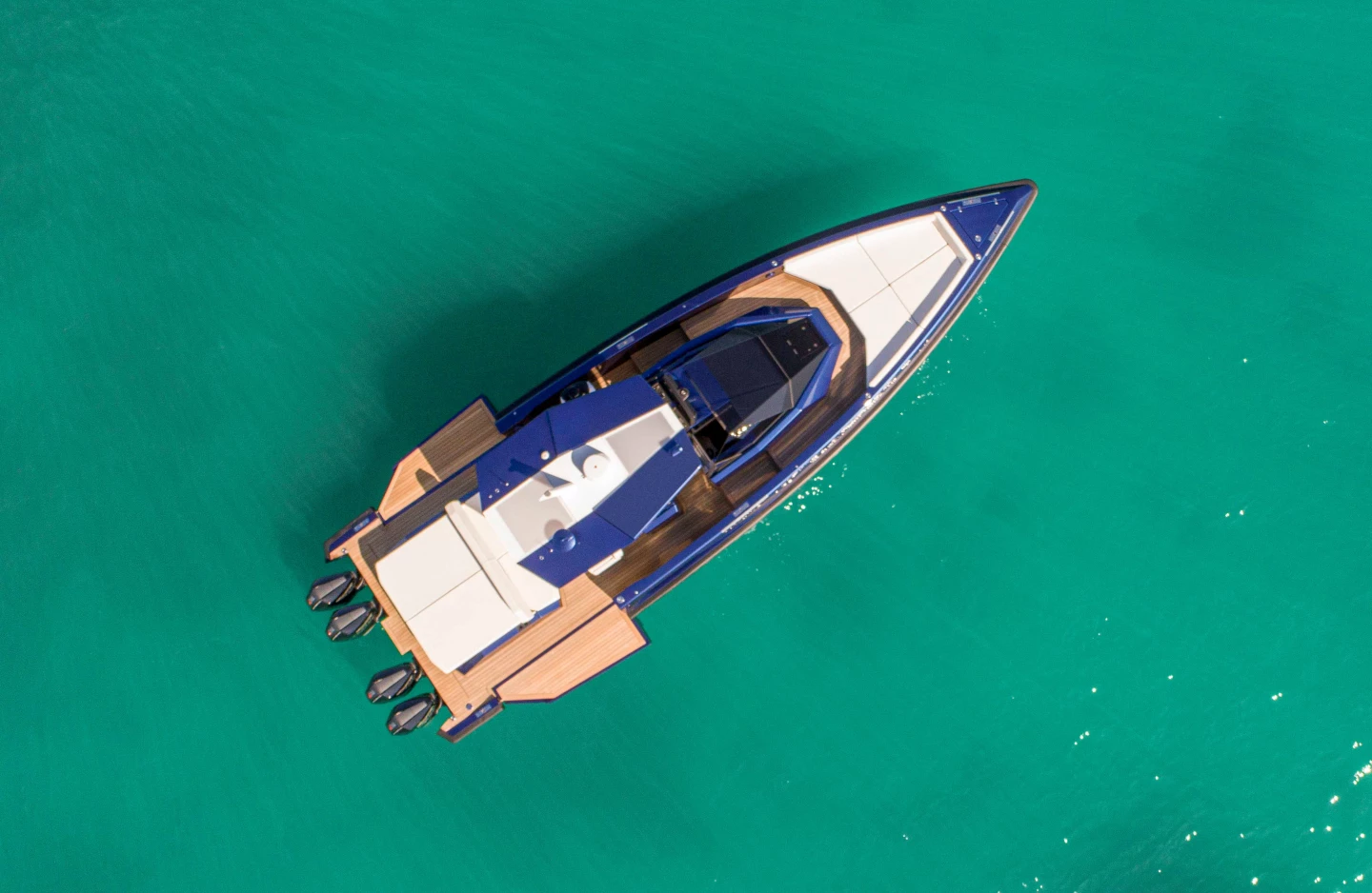 The signature feature of both 48 Wallytender models: the expanding aft deck