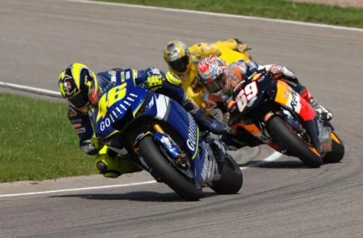 Valentino leads momentarily in the second race from Hayden and Barros