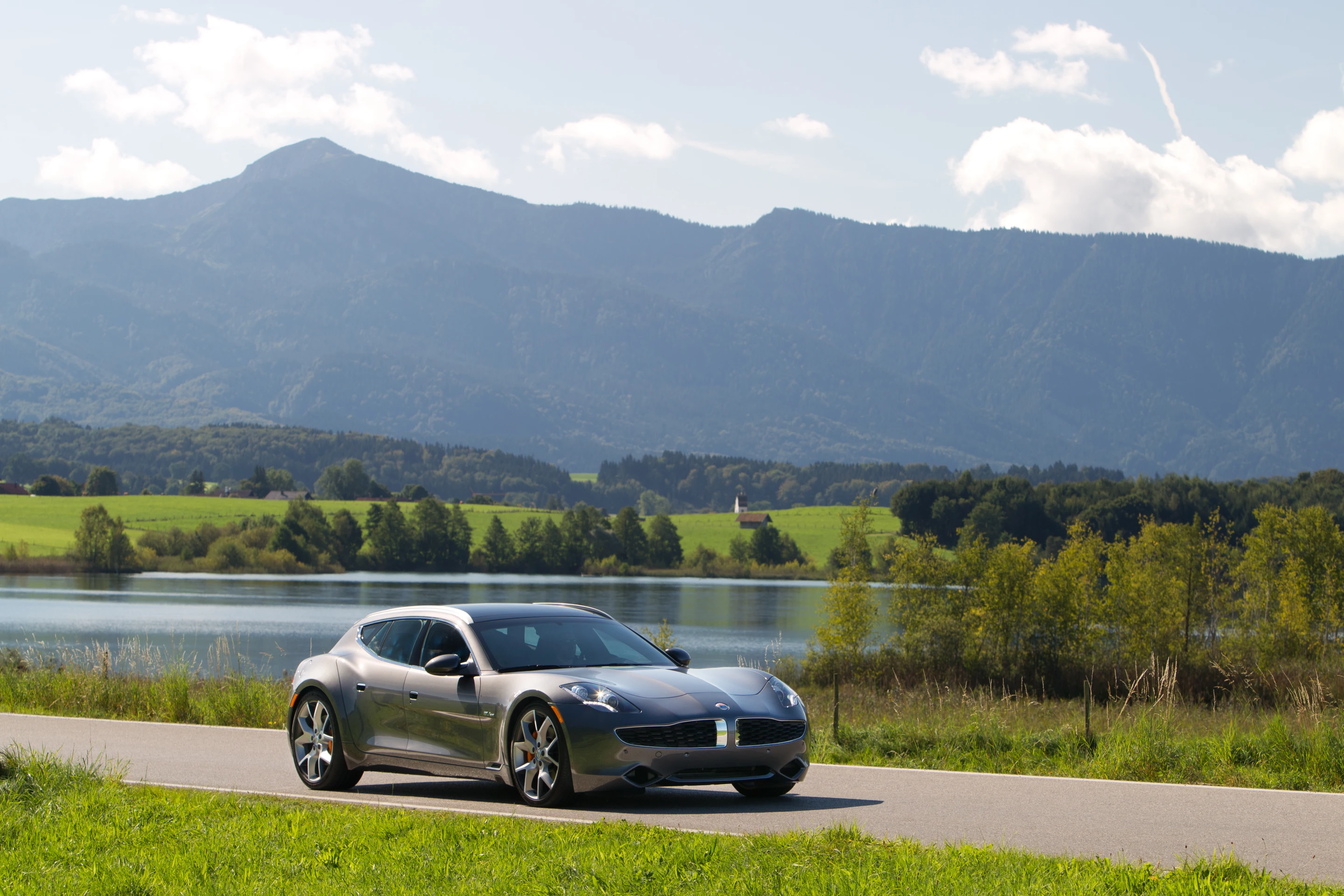 Fisker Surf
