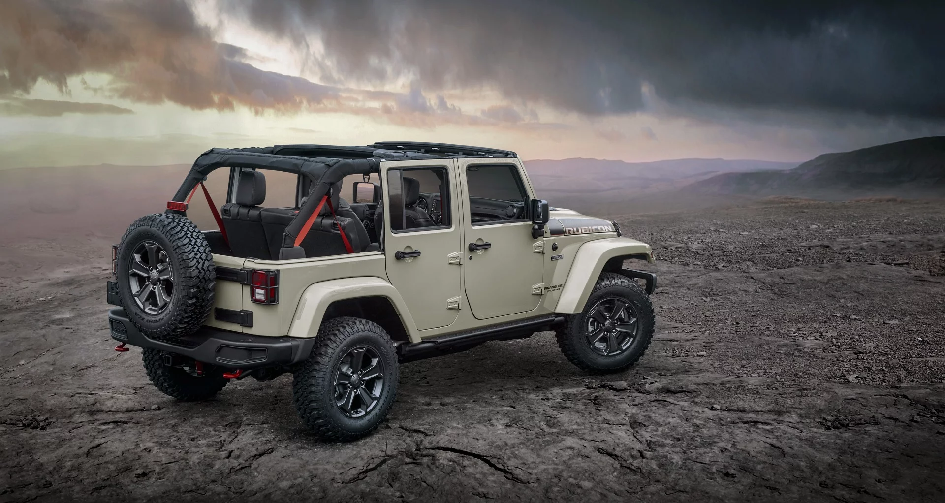 Highlights to the new-gen Jeep include a better turning radius, stronger crawl ratio, a new turbocharged four-cylinder engine option, and more