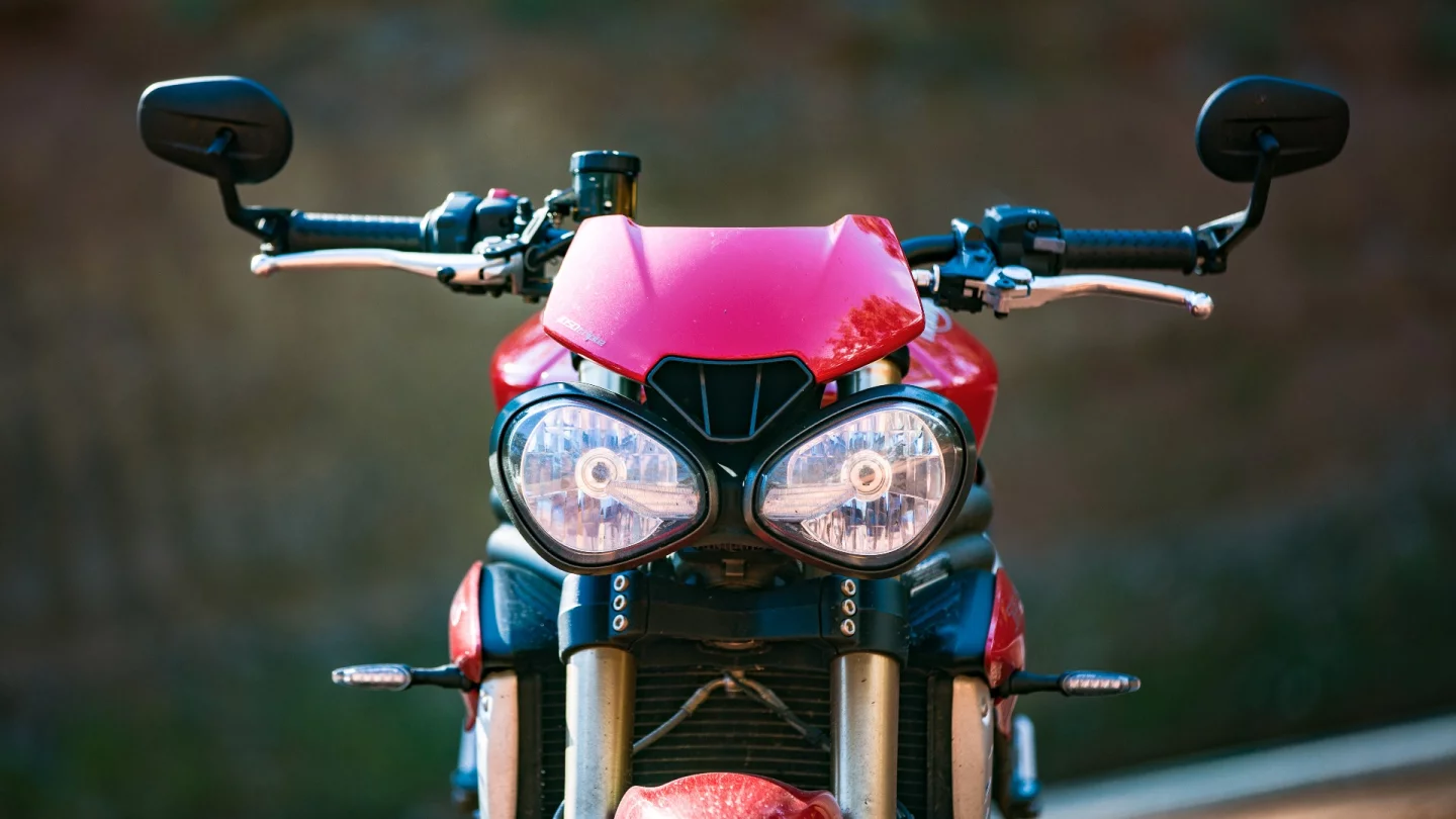 Triumph Speed Triple S: headlights will split opinions among the Triumph faithful, but now include daytime driving lights