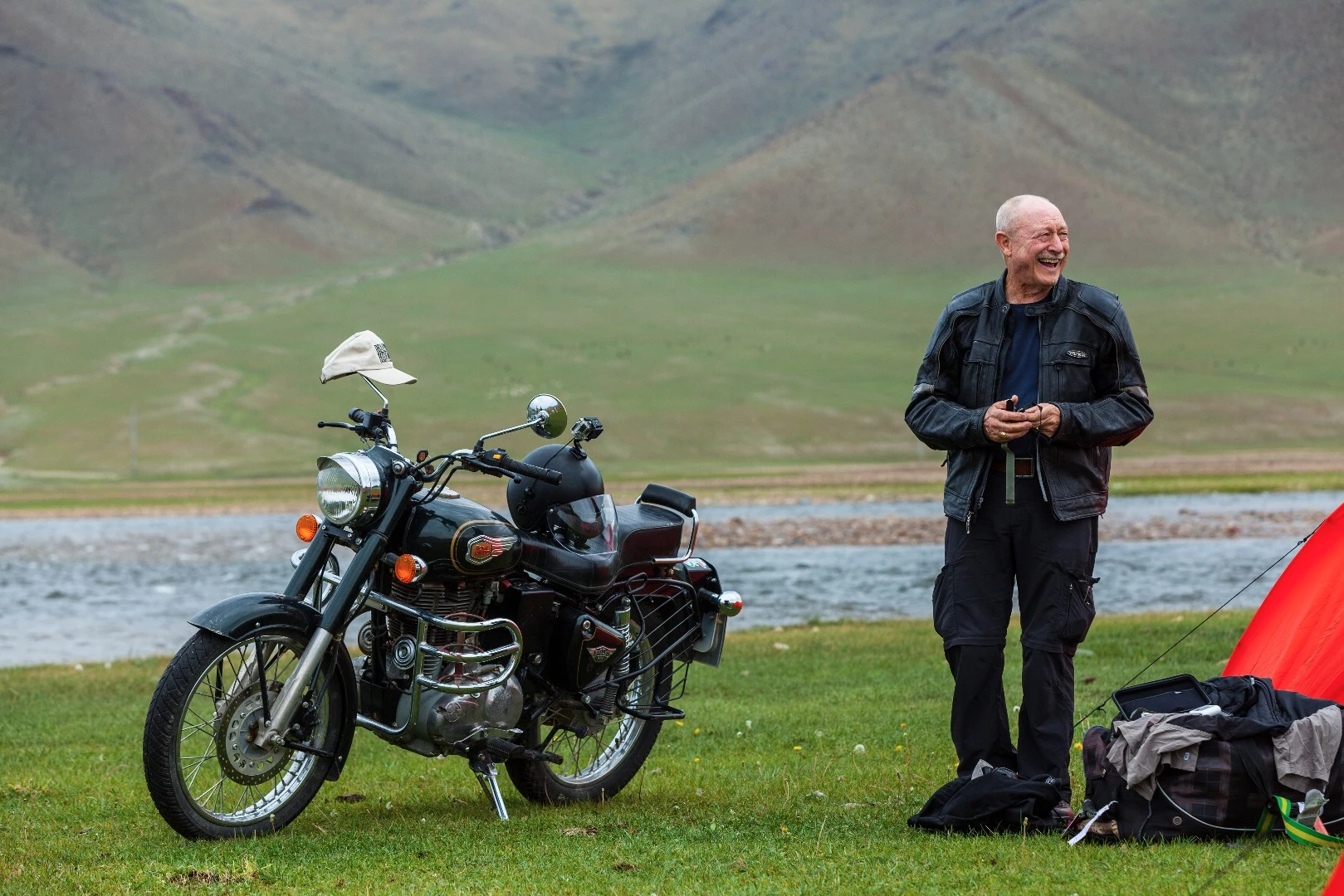DJ Seddon with his Bullet 500 at our first camp, outside Uliastai