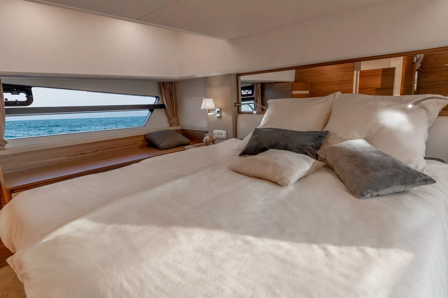 The Greenline 45 Fly is designed to sleep six people comfortably