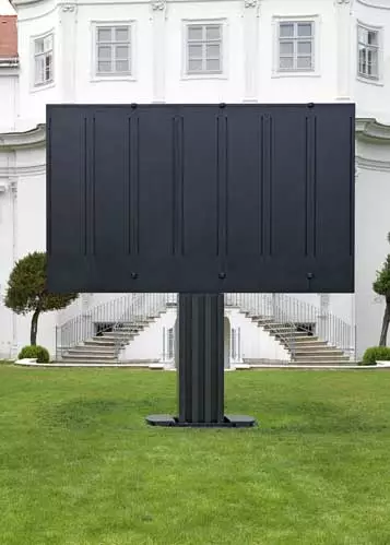 C SEED 201 outdoor LED television deploying