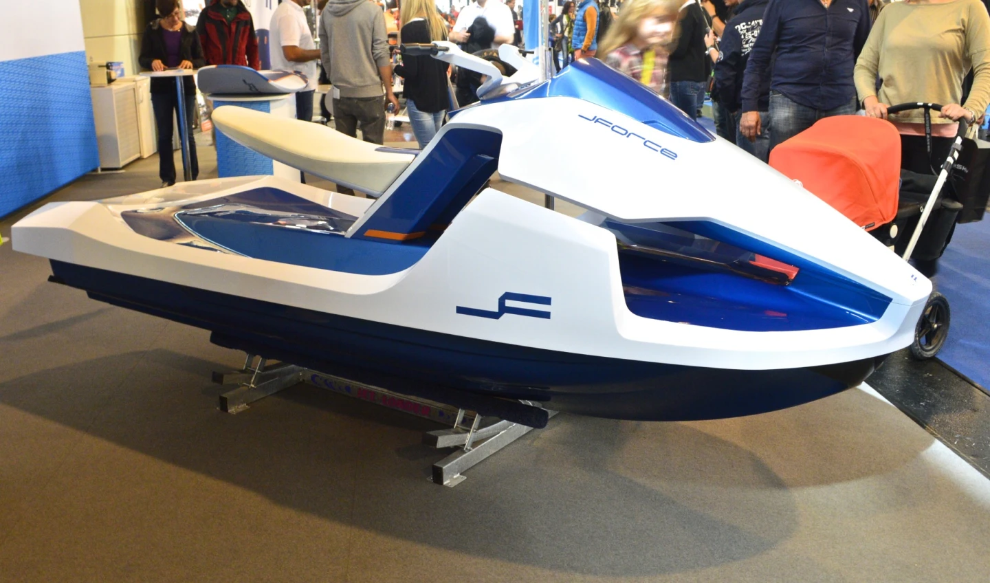 The eJet has a 320-hp electric propulsion system