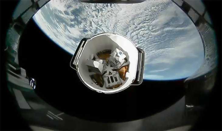 SpaceX's Dragon spacecraft arrives at the ISS