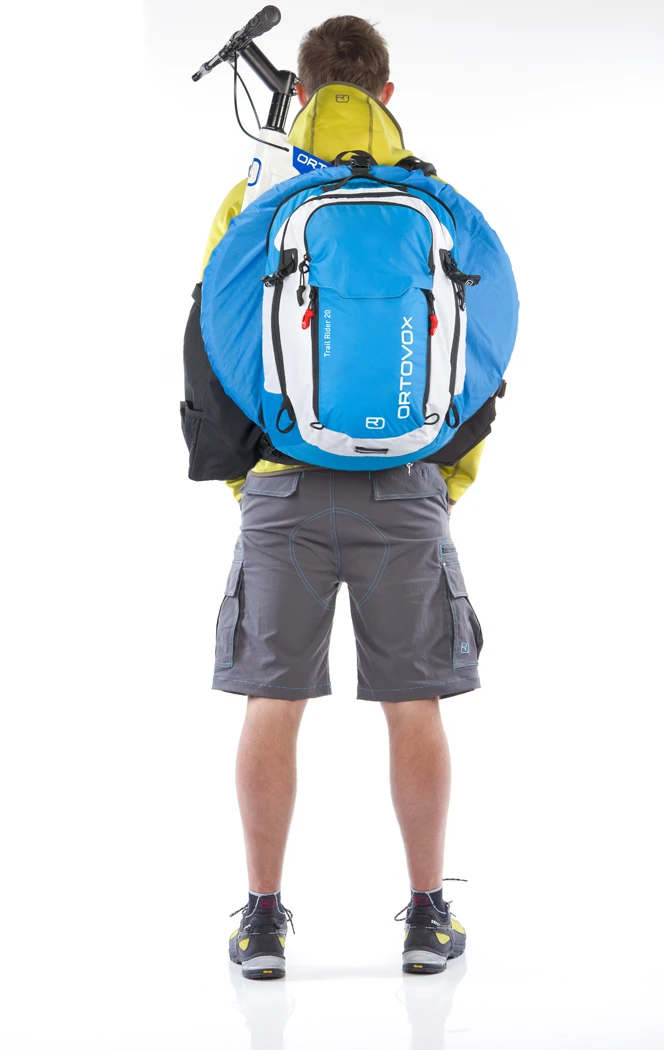 The Mountainskyver TRAIL is carried in an included custom backpack