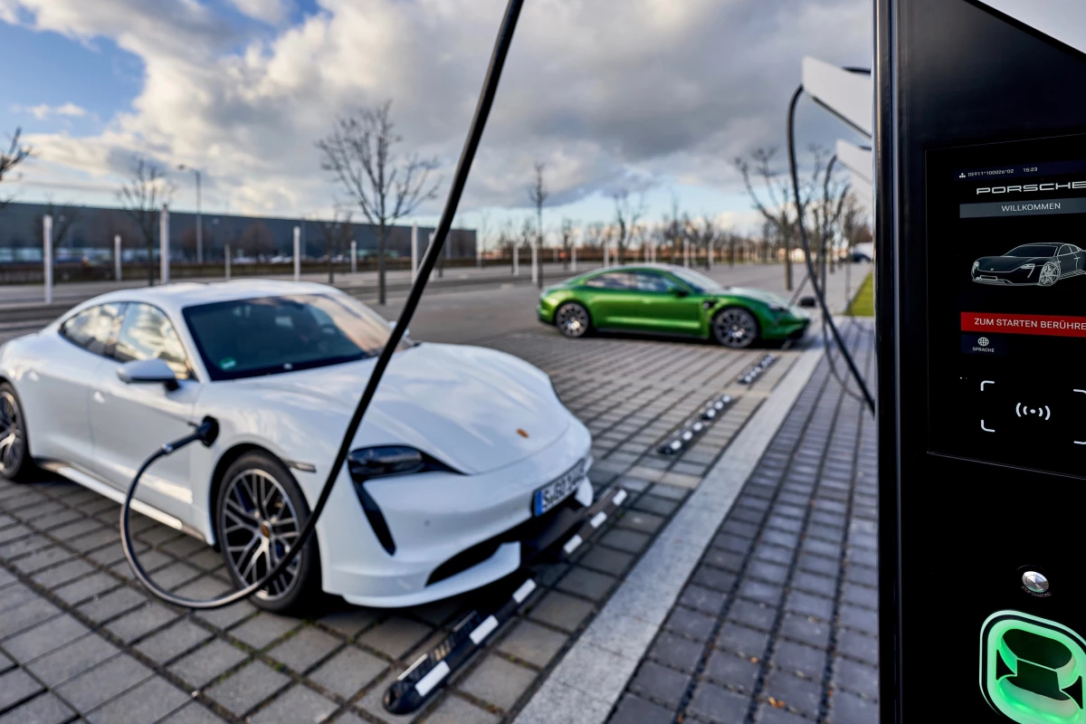 EV drivers of any brand can rapid-charge their vehicle for free at the Porsche Turbo Charging park in Leipzig until the end of March, 2020