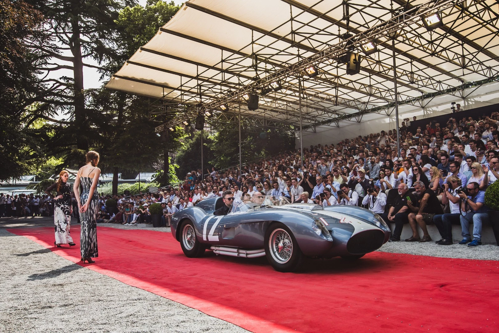 1958 Ferrari 335 S Spyder by Scaglietti | Winner: 2018 Concorso d'Eleganza Villa d'Este | Owner: Andreas Mohringer, Austria | Specifications: 4023 cc, DOHC V12 engine • 5-speed manual transaxle • 390 horsepower at 7400 rpm • Independent suspension front, De Dion real axle • Four-wheel hydraulic drum brakes
