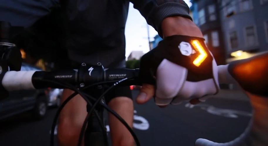 Vorhies suggests that in situations where riders are concerned about being seen by oncoming cars, they should leave their hands on the bars so the arrows are facing forwards