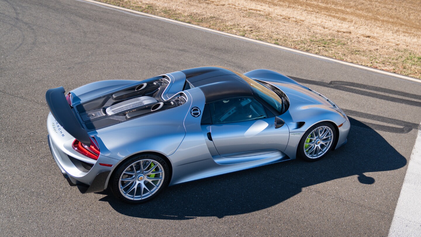 $1,490,000 | 2015 Porsche 918 Spyder Weissach | Auction House: Gooding & Co