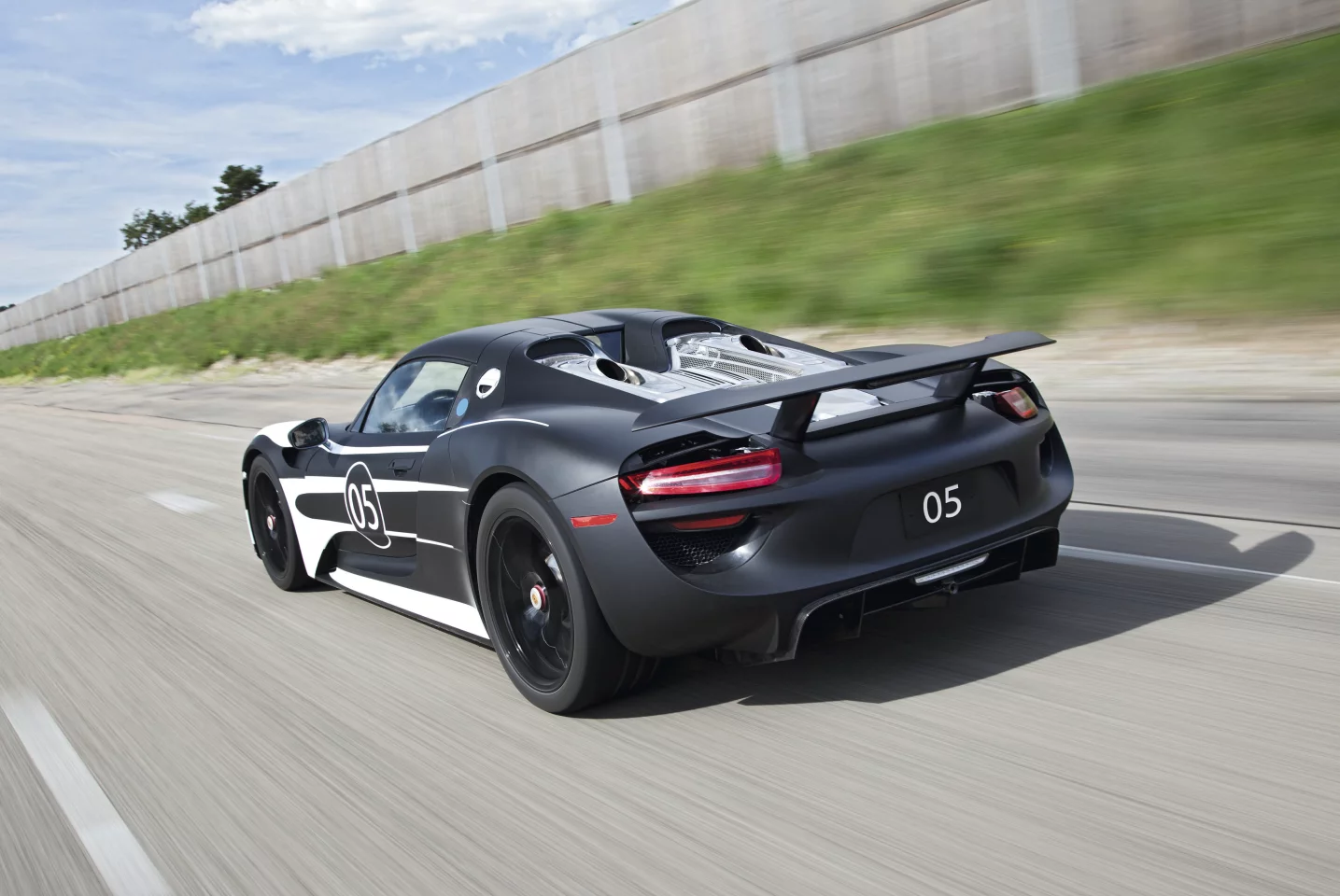 The latest images of the 918 Spyder