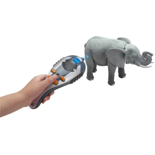 Smart Animals Scanopedia uses smart tag recognition technology to teach kids about animals in a fun way