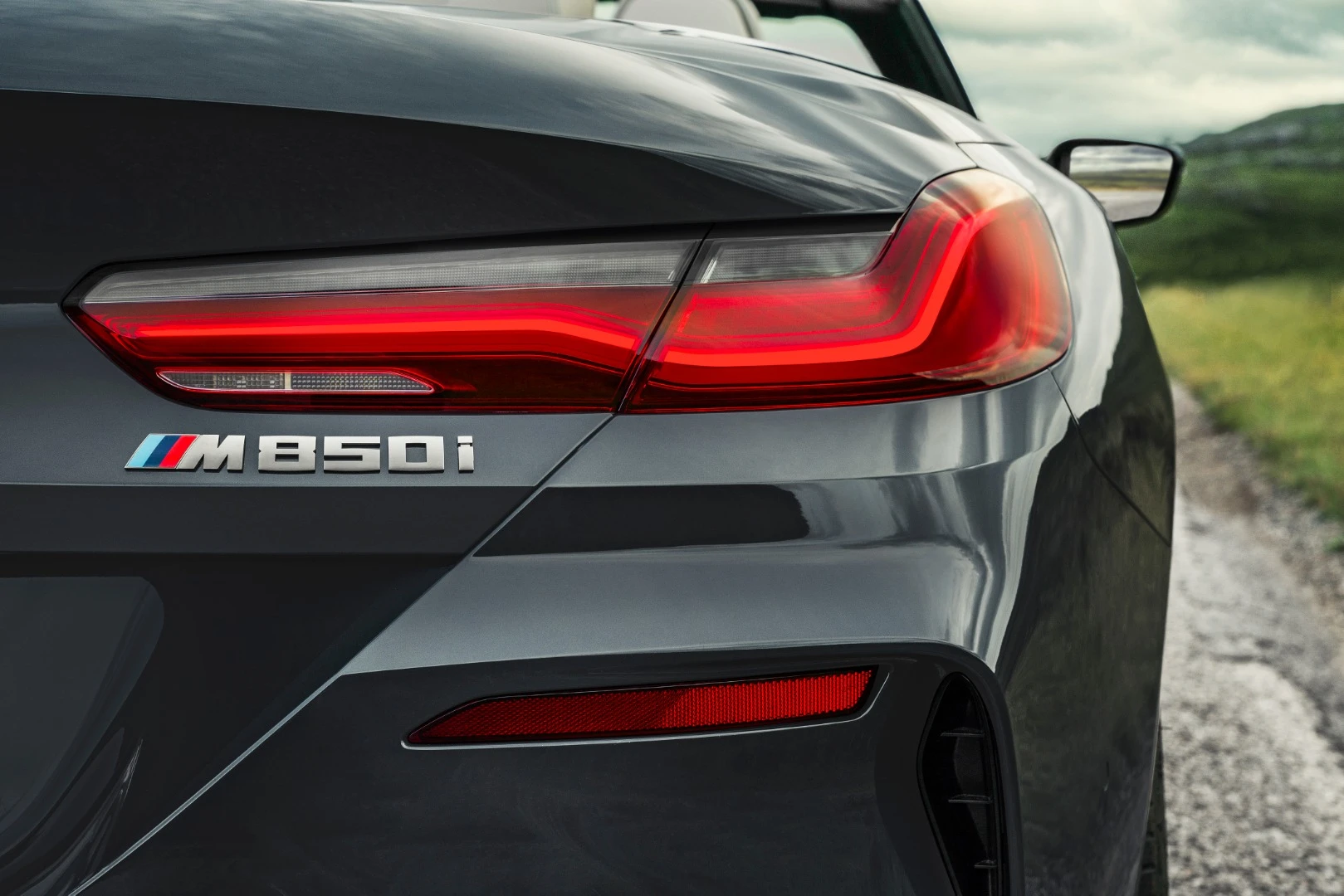 The M850i xDrive Convertible is powered by a 523-hp twin-turbo 4.4-liter V8