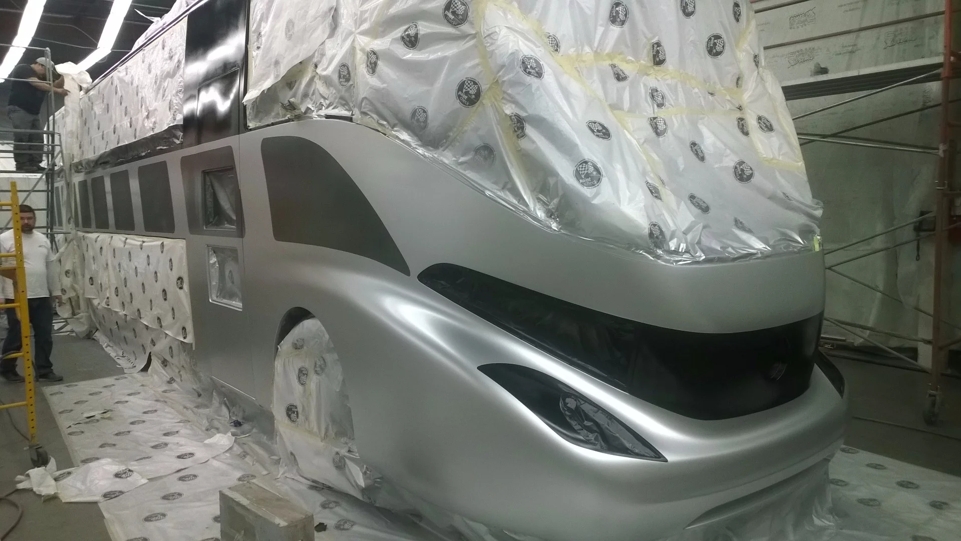 Gaffloglio builds the electric bus prototype