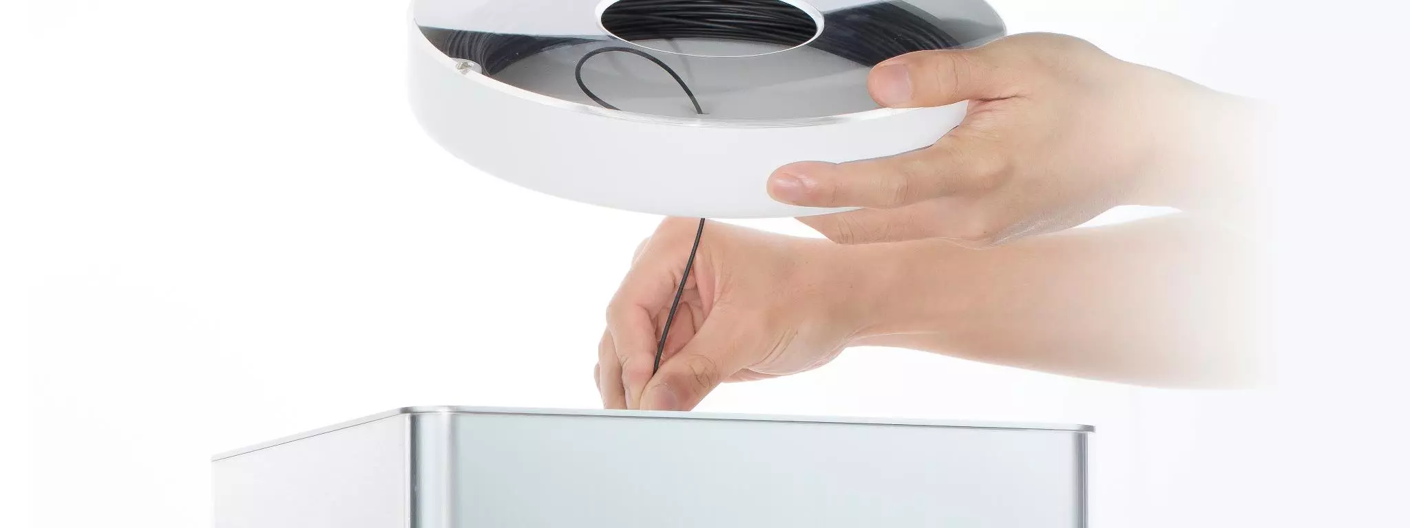 Users can stock the cartridge with their own PLA filament, which is much cheaper than purchasing individual cartridges