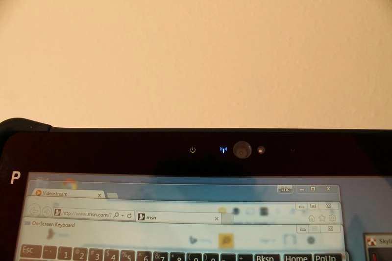 The rear camera is 5 MP, front camera is 2 MP (Photo: Eric Mack/Gizmag.com)