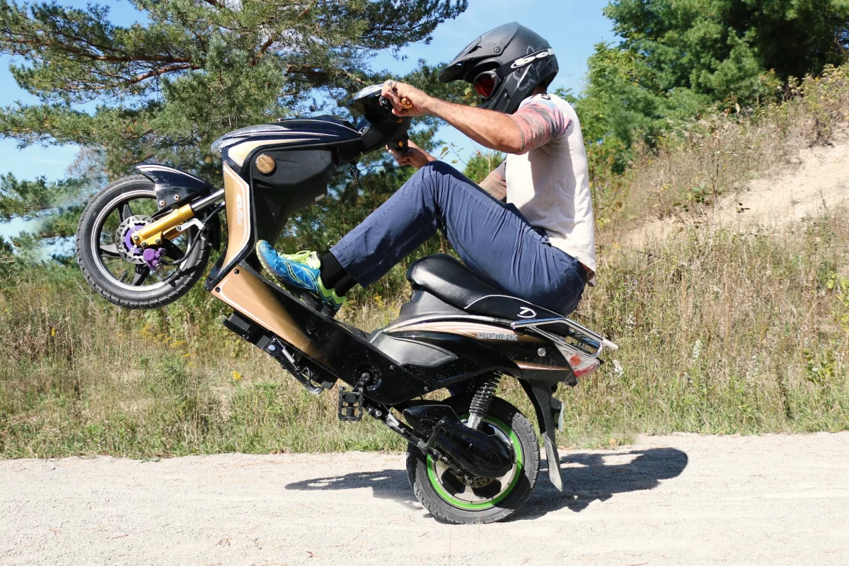 Chameleon riders can engage turbo mode for some extra electric grunt