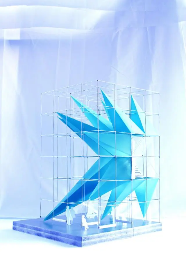 Scale model of Wendy
