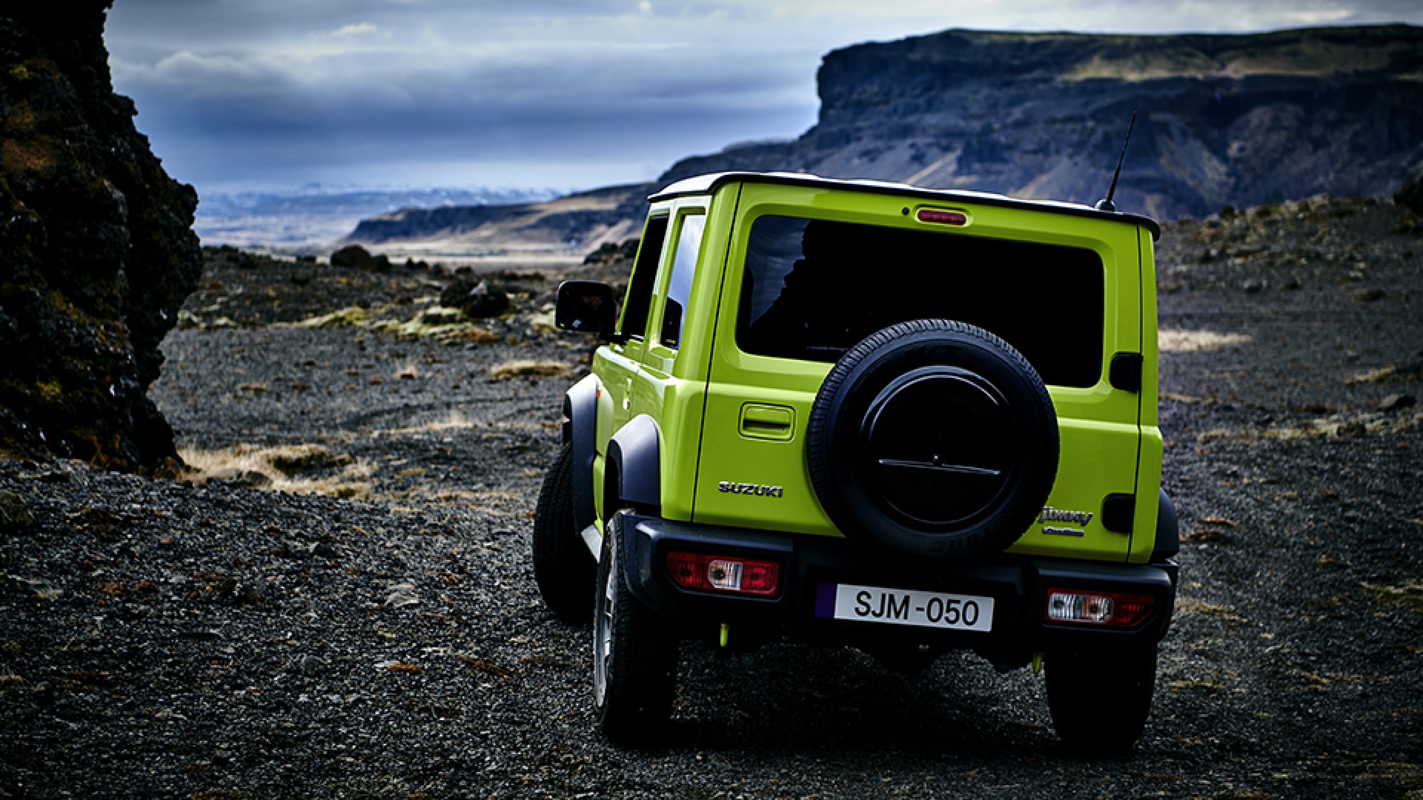 Suzuki releases details on the super-cute 2019 Jimny 4x4