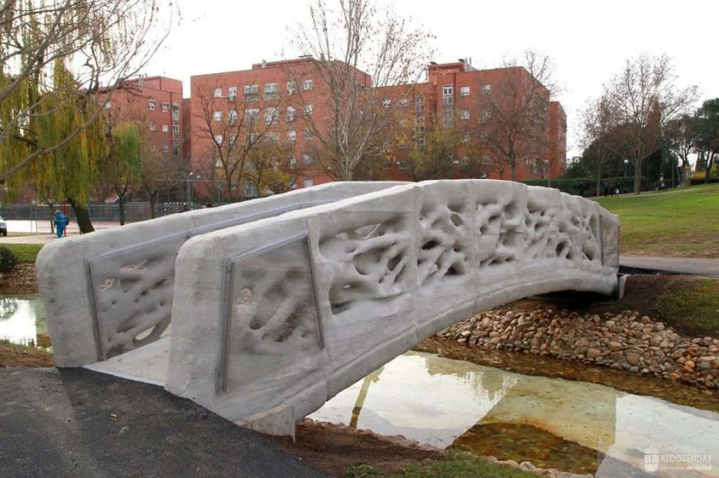 The 3D-printed bridge spans 40 ft (12 m) and measures 5.7 ft (1.75 m) wide