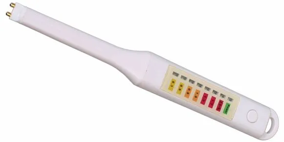 Thanko's Handy Salt Meter, ready for salt-measuring action