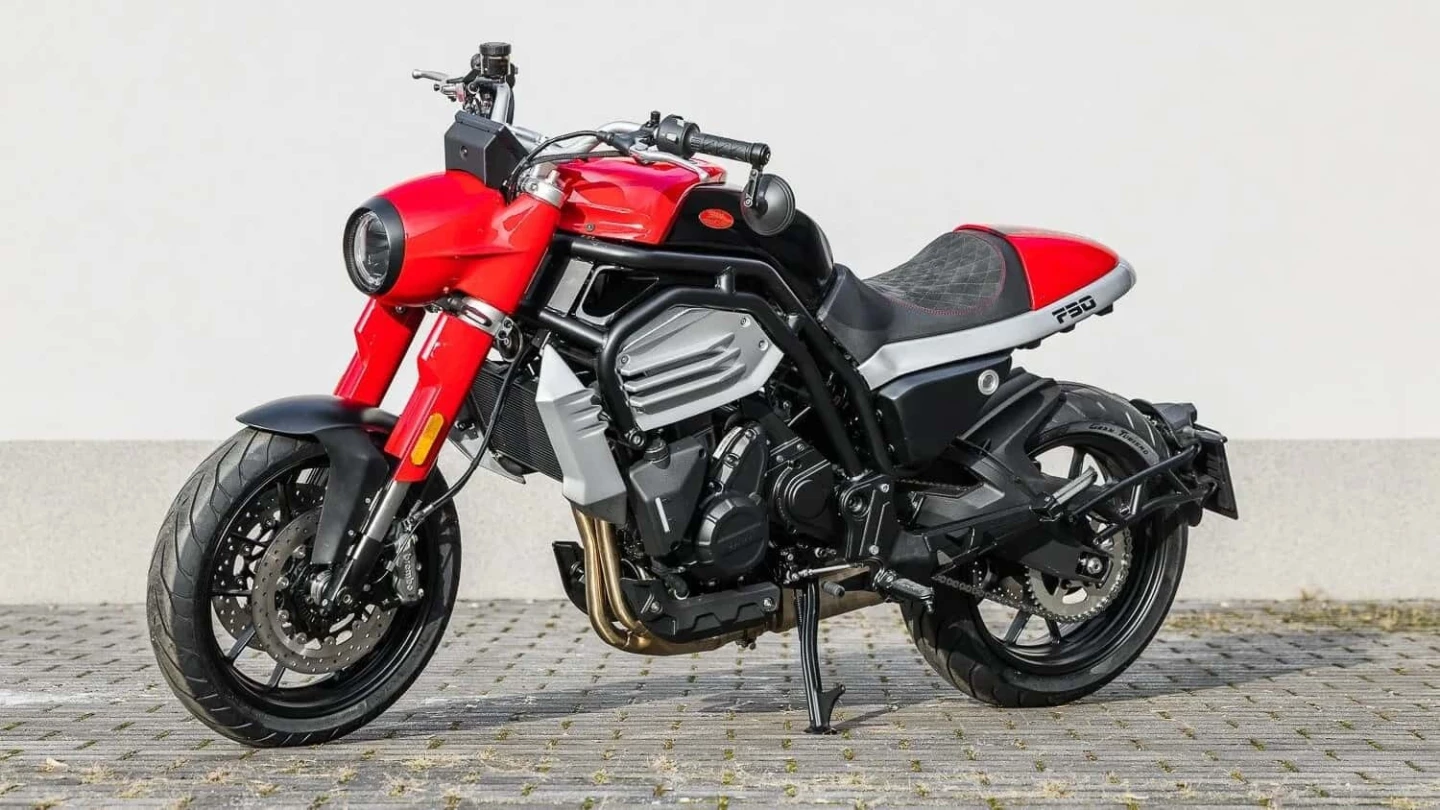 You get a tubular steel bridge frame with double upper beams, and an aluminum rear swingarm