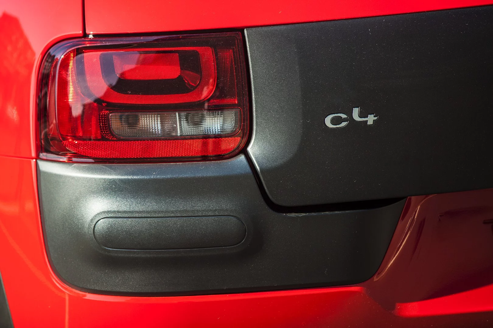 Even the back corners are protected by Airbumps