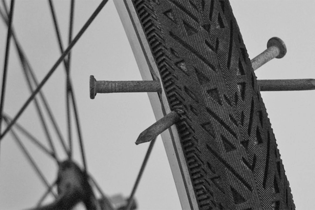 @cme drives nails into the Hutchinson Serenity tires to demonstrate their durability