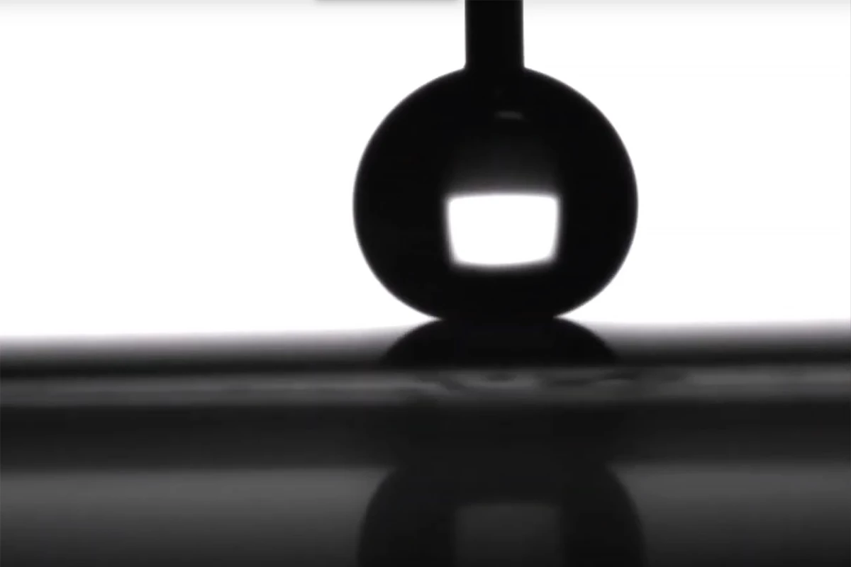 Researchers have created a superhydrophobic surface that can stay dry despite months underwater