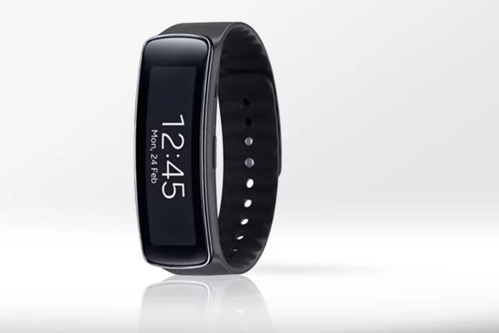 Samsung added to its growing list of wearables, with its first dedicated fitness tracker, the Gear Fit
