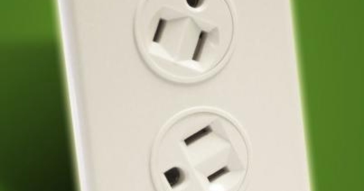 Functional redesign of the wall electrical outlet
