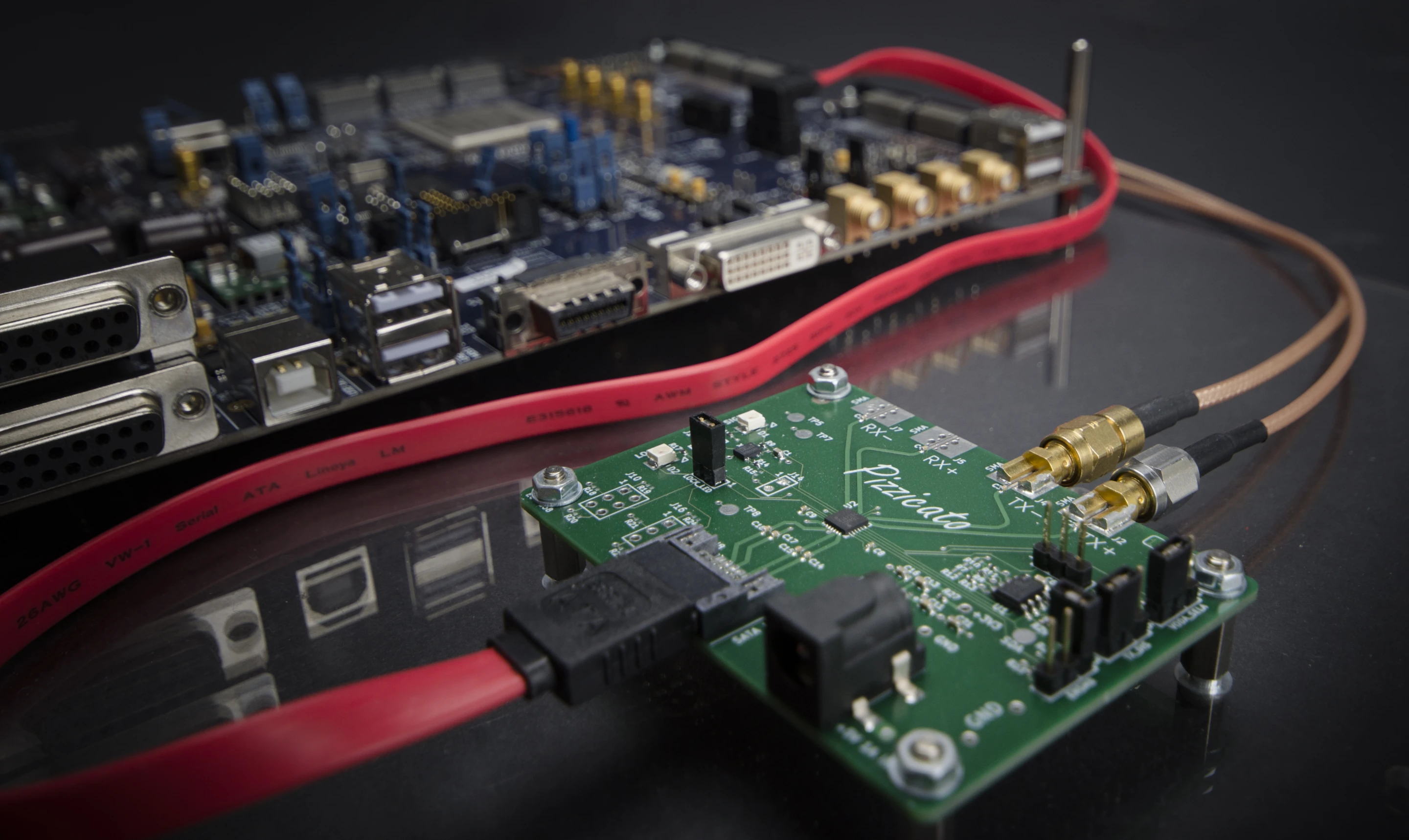 The Pizzicato is a breakthrough in wireless technology – radio frequency transmission using only digital technology (Photo: Cambridge Consultants)