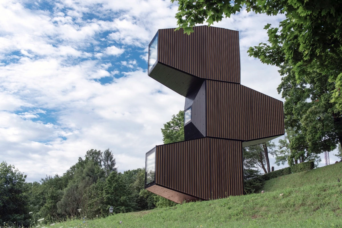 The project is named Living Unit on Ljubljana Castle