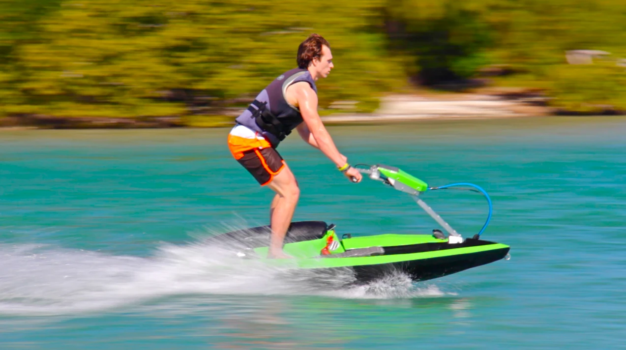 The BomBoard can reportedly run for hours on a few gallons of gasoline