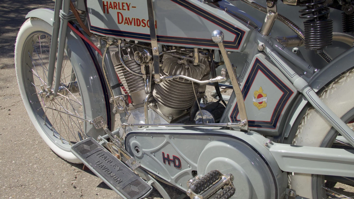 The Harley-Davidson Model J was released in 1915 with a massive 37 percent power increase, a primary-case clutch and a three-speed gearbox so well engineered that it was still in use two decades later. This is a landmark model from an iconic manufacturer with an original matching Harley-Davidson factory 1915 sidecar, and it has been so spectacularly restored that the owner was invited to exhibit this machine at the Pebble Beach Concours. This 1915 model is an exceptional example of the most coveted vintage Harley-Davidson roadster and fetched $107,250.