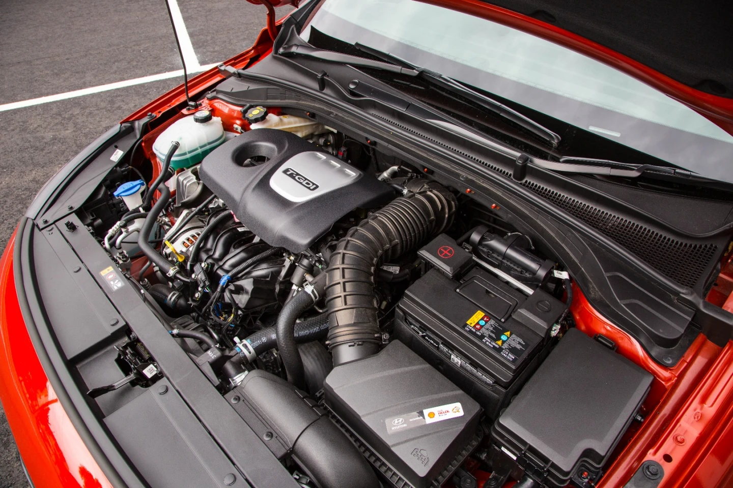 The heart of the i30 SR is a turbocharged 1.6-liter engine