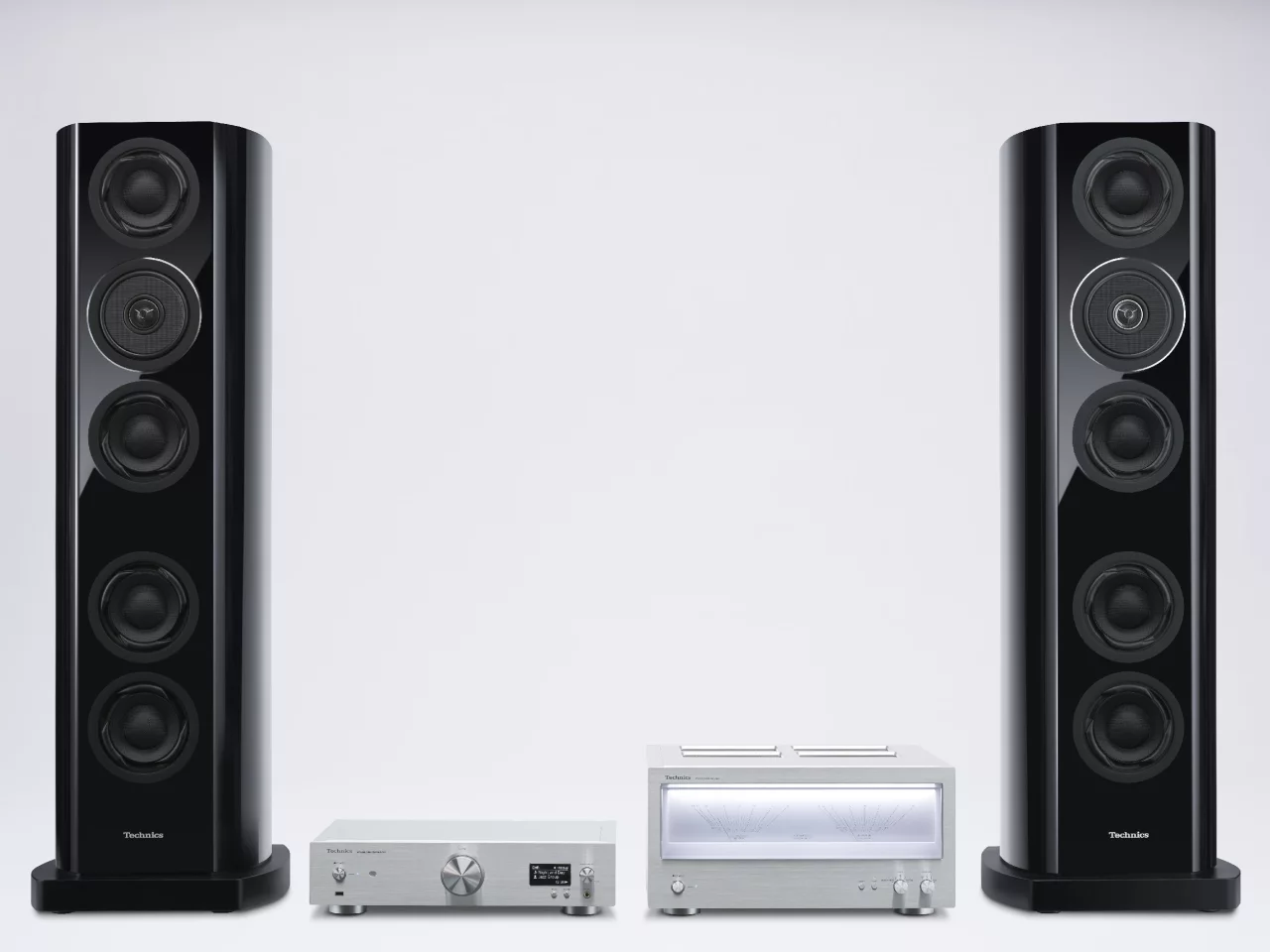 The Technics Reference Class R1 system