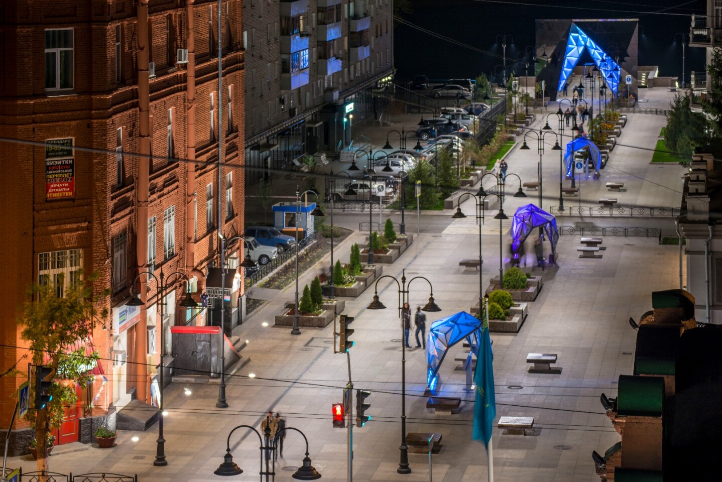 Steel and glass features for the 300th anniversary of Omsk, Russia (by Malishev Engineers)