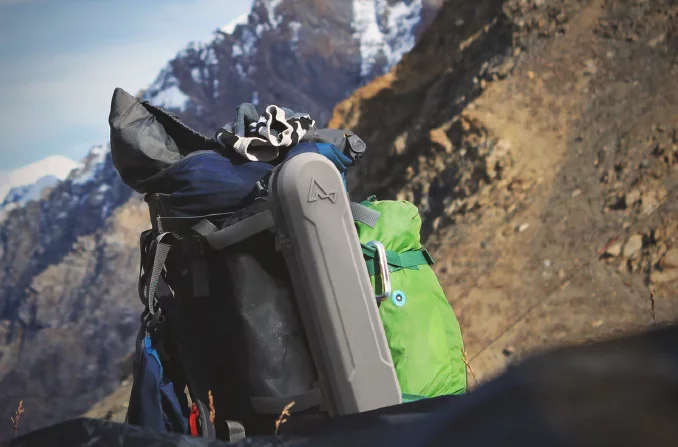 Aclim8 also offers a carry case for the Combar