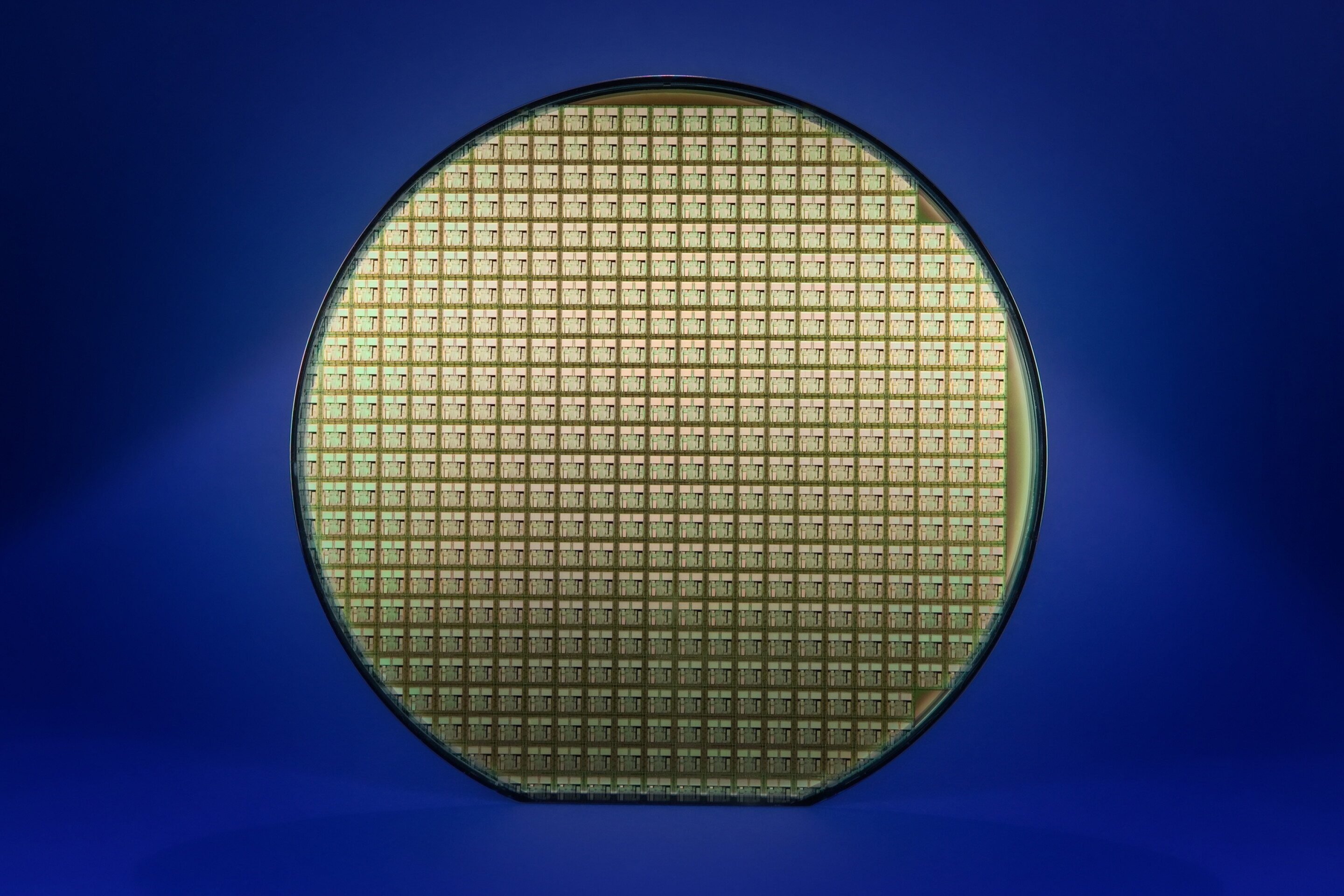 Meet Q-silicon, a new magnetic material for spintronic quantum computers