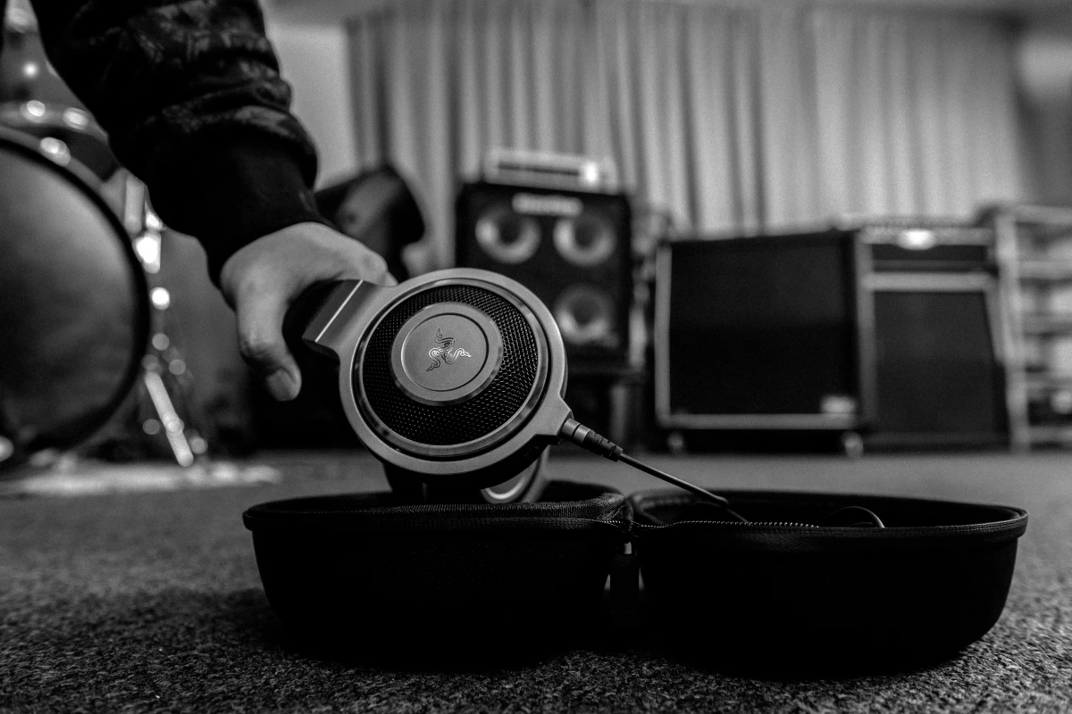 Razer has released the Kraken Forged Edition premium headphones