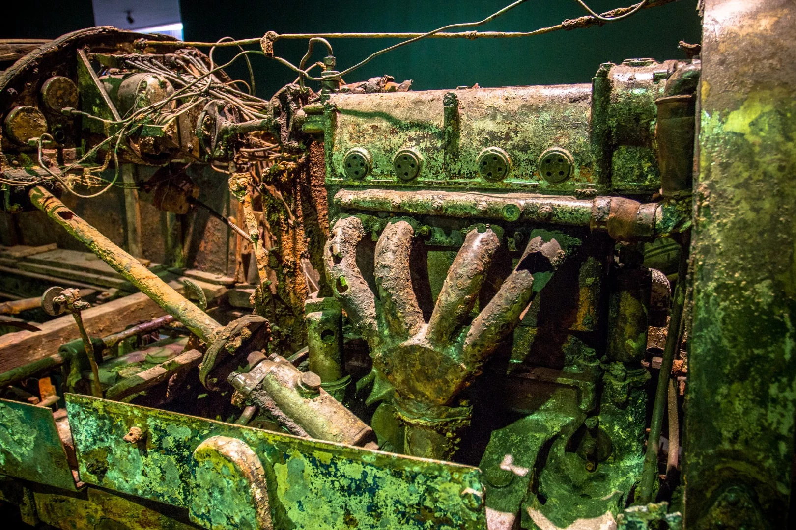 1925 Bugatti Type 22 Brescia Roadster: the police held the car for several years, after which procedure demanded they destroy it. They chose to do so by sinking it in the lake. Originally, they left some chains attached to hold it at a depth of 35 feet, but the chains fatigued and snapped due to the passage of time and the car dropped to the bottom of the lake.
