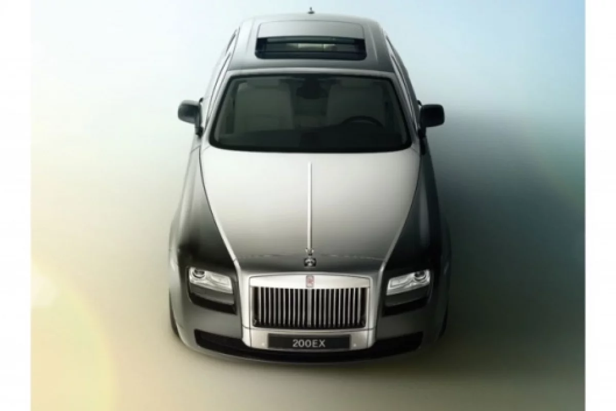 Rolls Royce 200EX - the RR$ production version will arrive sometime in 2010