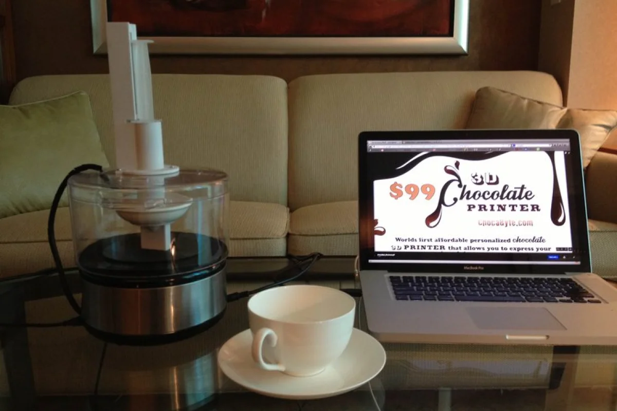 The $99 ChocaByte promises small 3D-printed chocolates