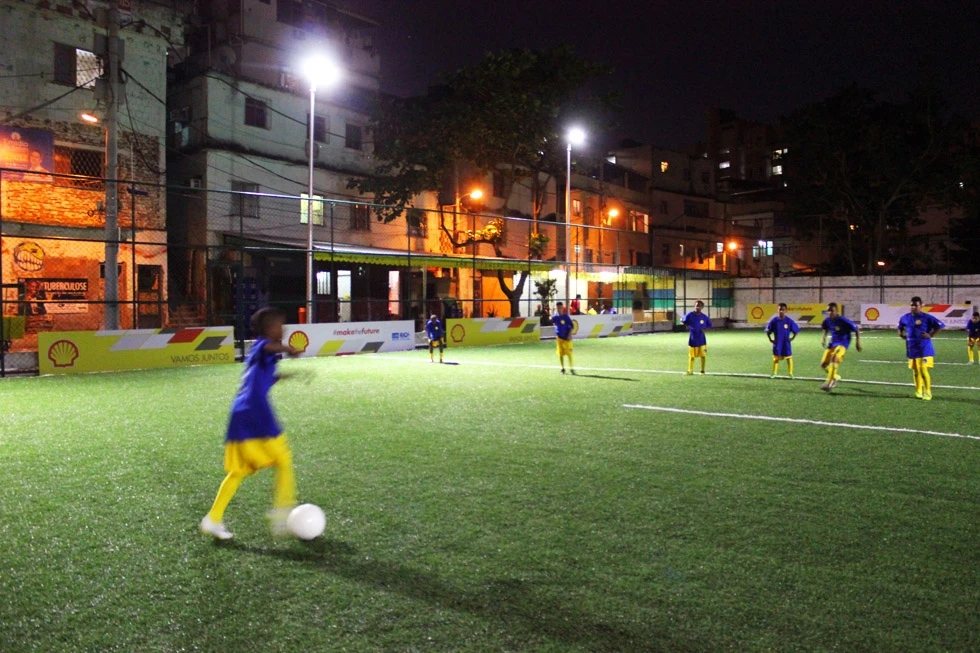 Floodlighting powered by players on the field